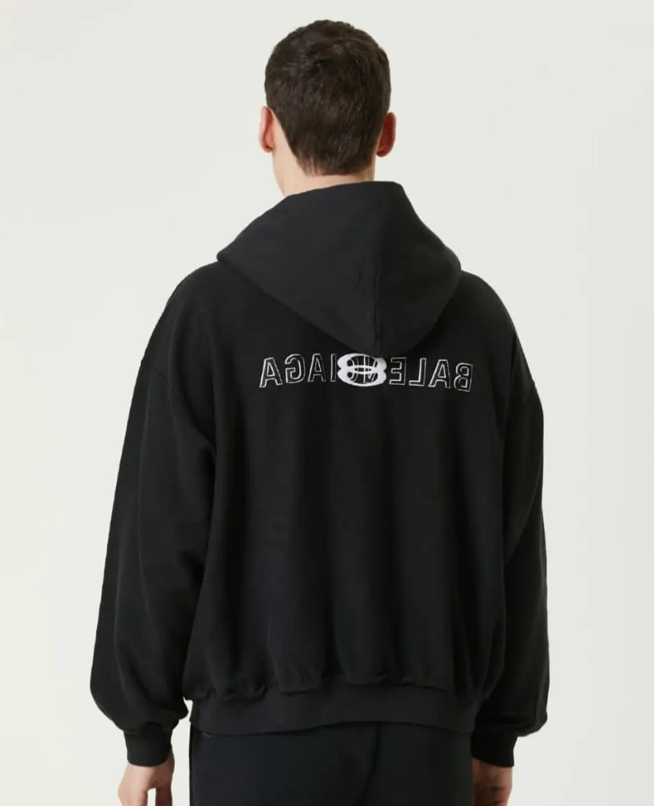 Balenciaga Fit Oversized